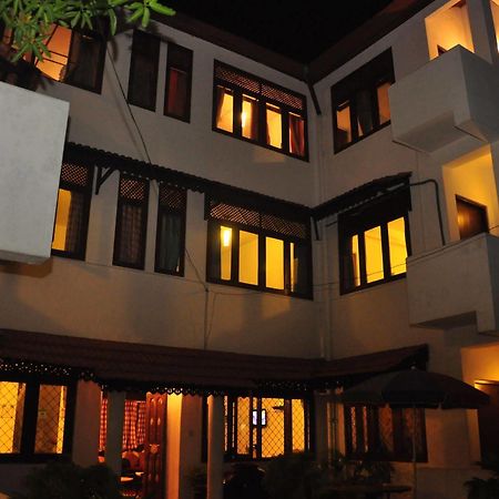 Blue Seas Guest House Dehiwala-Mount Lavinia Exteriér fotografie