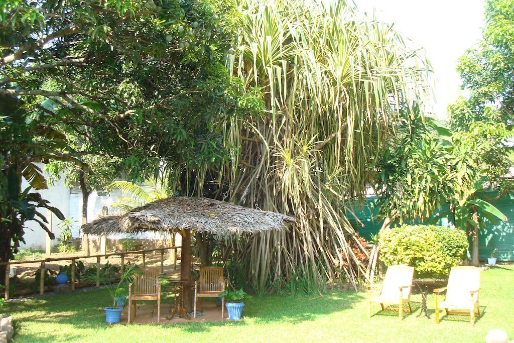 Blue Seas Guest House Dehiwala-Mount Lavinia Exteriér fotografie