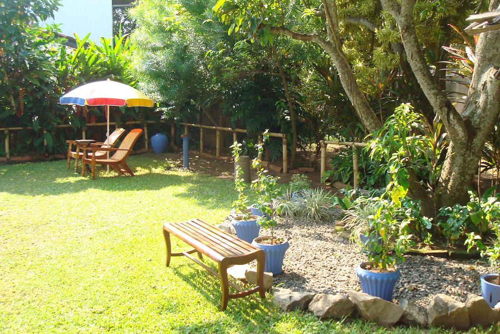 Blue Seas Guest House Dehiwala-Mount Lavinia Exteriér fotografie
