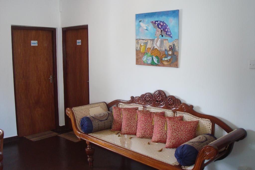 Blue Seas Guest House Dehiwala-Mount Lavinia Exteriér fotografie